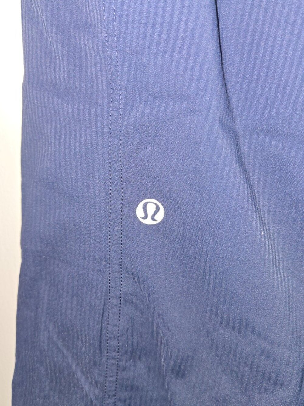 Lululemon Crossover V-Waistband Wide-Leg Crop Pants Dark Navy Pinstripe Sz 10 - Picture 6 of 16